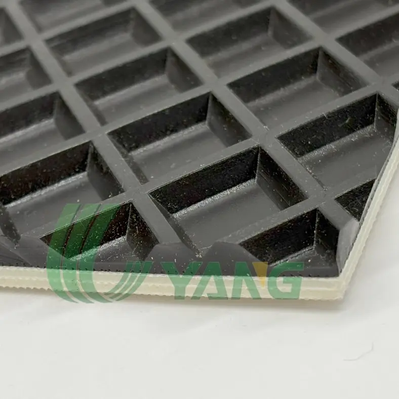 Square Pattern PVC Conveyor Belt