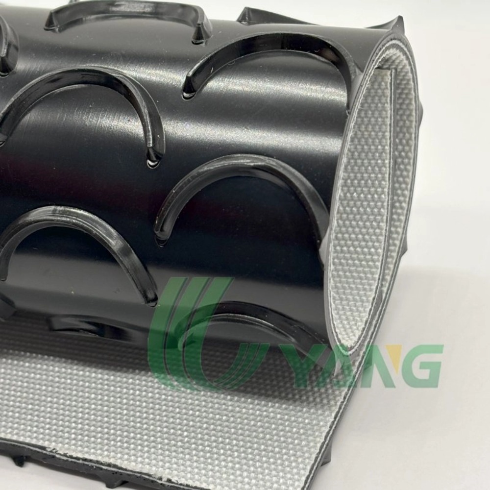 Black Crescent Top PVC Conveyor Belt