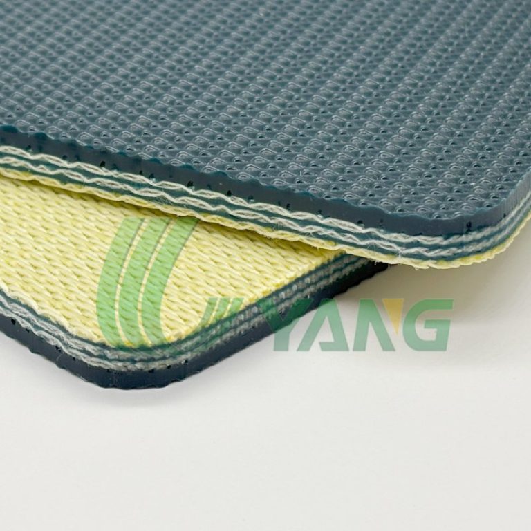 LowGrip Pvc conveyor belt