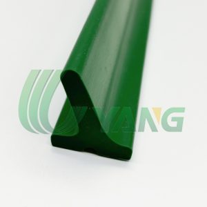 Conveyor belt Cleat