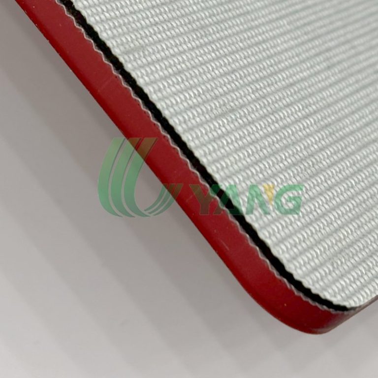 red rubber conveyor belt