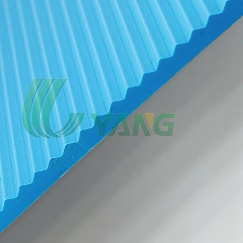 easy-to-clean homogeneous belt