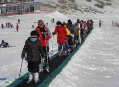 Reducing Ski Resort Expenses Starts with the Right Conveyor Belt