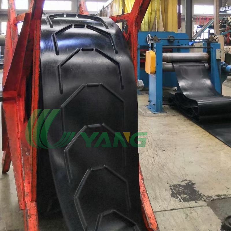 chevron Rubber belt