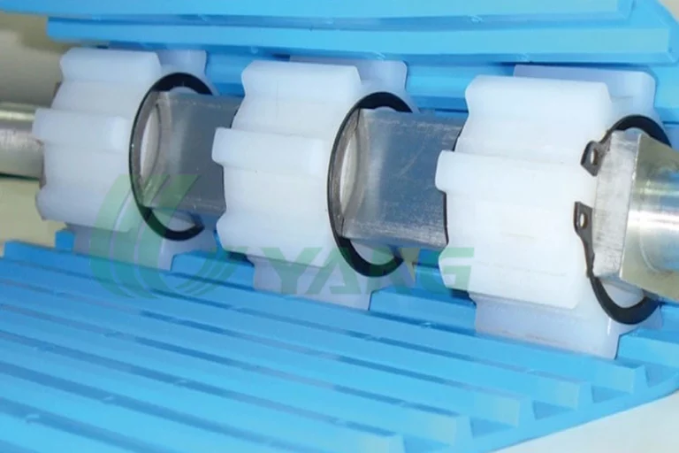 Why Does a Homogeneous Conveyor Belt Resist Hidden Soil Traps in Food Lines